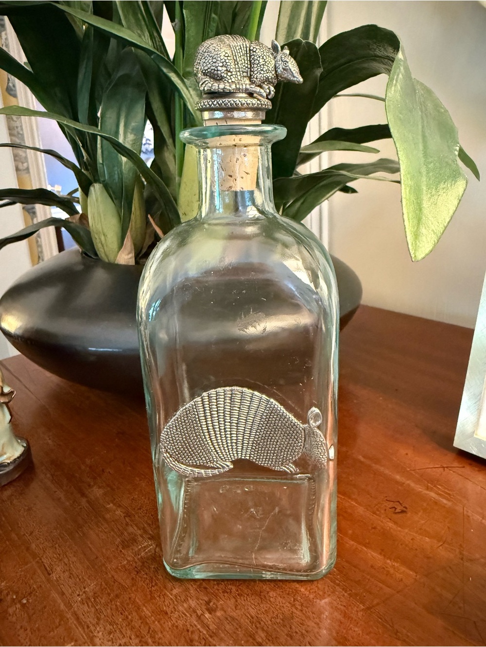 Fidenza Italian Glass Decanter with Pewter Armadillo Stopper & Appliqué 8”